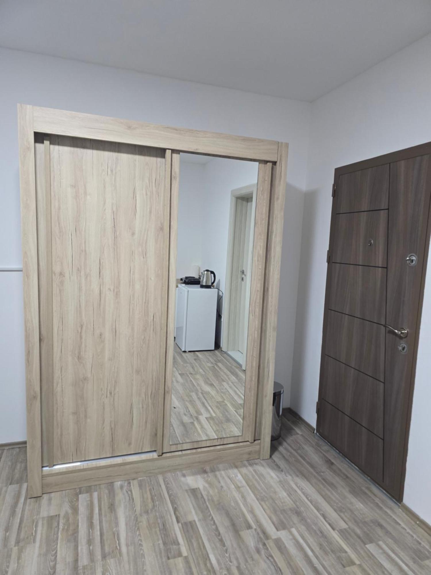 Apartman Tolosi Podgorica Ngoại thất bức ảnh